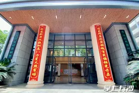 高考对联18岁了！今年主题是责任担当和传承红色基因图片