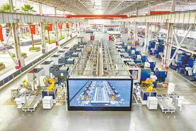 在一线工厂探秘中国工程机械“翻身路”图片
