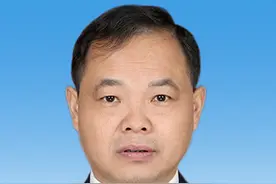 钟涛任涪陵新城区党工委副书记、兼任管委会主任图片