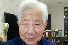 做骨折手术3天后下地！她99岁了……图片