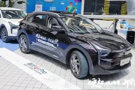 封面新车｜一飞冲天 脚踩“风火轮”的哪吒U Pro玩出新花样图片