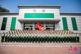 战功卓越红军营 传承红色血脉的英雄部队图片