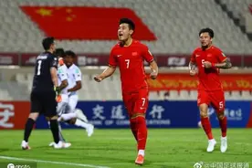 破僵还是靠武磊！国足2:0战胜菲律宾图片