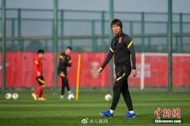 关键胜利！世预赛国足2比0击败菲律宾图片