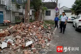 拆除30年老违建，设置电瓶车公共充电装置图片