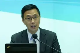 香港教育局长：普通话教育是课程一部分 鼓励学生认识简体字图片