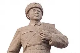 雷锋精神永不褪色 青春坐标跨越时空图片