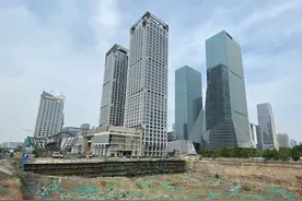 济南CBD中弘广场再次拍卖！6月11-12日，起价19亿图片