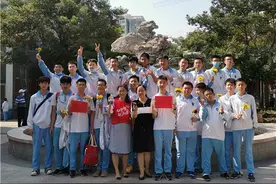 花式助威 一举夺魁 青岛第二实验初级中学举办“放飞梦想，决胜中考”欢送活动图片