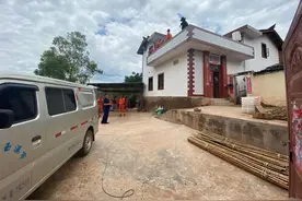 探秘！被网友直呼“萌化了”的象群睡觉场景，原来是这样拍到的图片