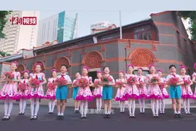 上海少年儿童深情唱响《永远在一起》视频封面