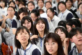 把端午节过成“感恩节”，南京二十九中高三毕业典礼太暖了图片