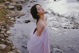 欧阳娜娜21岁生日写真曝光 甜美纯净宛如小仙女图片