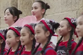 永远的旗帜｜《妈妈教我一支歌》音乐快闪，声声入人心图片