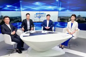 吴小平在京接受中国教育电视台主题访谈——《打造职教转型升级的“江西方案”》图片