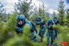 高清大图来袭，看特战队员超燃瞬间图片