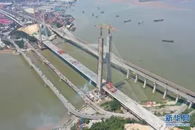新建福厦铁路乌龙江大桥合龙图片