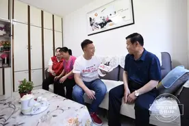2021，吉林振兴ING丨长山花园社区赵兴福一家：我们日子越来越好 越过越有奔头了图片