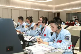 神舟十二号载人飞船与天和核心舱完成自主快速交会对接 中国人首次进入自己的空间站图片