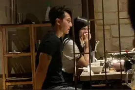 网友吃饭偶遇吴尊林丽吟 夫妻登对侧颜无死角图片