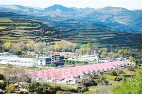 元古堆小学的早晨图片