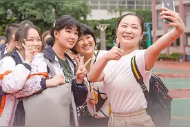 中考加油！全力以赴，不负韶华图片