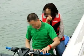 常德市交通运输执法支队提醒市民：非法进行个人水上娱乐，这种行为很危险图片