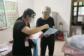 “小喇叭”进楼栋、入户访民情，汉阳洲头社区扎实开展“我为群众办实事”活动图片