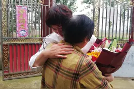 35年前，一场家庭矛盾导致母亲离家出走，女儿苦苦寻找，肖振宇寻亲工作室助力——寻母多年一朝梦圆图片