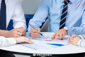 国家统计局：16至24岁人口调查失业率下降，全国企业员工周平均工作47.5小时图片