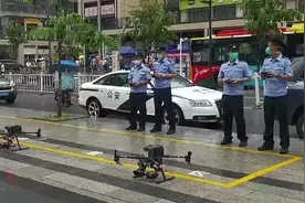 南方视频｜起飞！4架无人机空中巡逻疫情防控重点区域图片