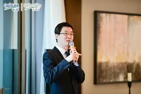 从世界到重庆来福士，解密地标之光的诞生图片