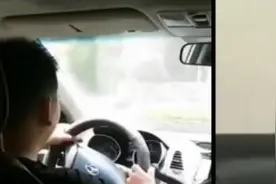 男子教14岁儿子开车，后座乘客拍视频炫耀视频封面