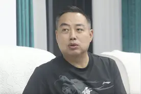 全球连线｜把包袱甩出去——专访中国乒协主席刘国梁视频封面