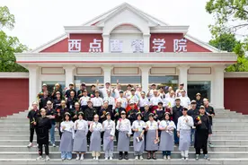 这场特别的生日会，让多彩的青春更加热烈图片