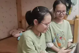 学霸姐妹花！姐姐：696分还行吧 妹妹：655分想复读图片