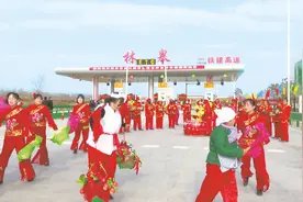 高速纵横天地宽 四圣故里开新篇——白水县以路为媒助推高质量发展图片