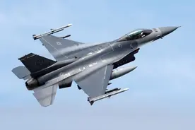美国批准对菲律宾29亿美元军售，含12架F-16及24枚空空导弹图片