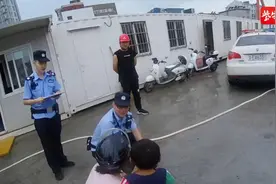 3岁男孩见到警察竟放声大哭！原来，妈妈说，不乖会被警察叔叔带走图片