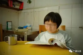 那个9年如一日妈妈背着上学的女孩，高考成绩出来了……图片