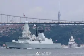 俄罗斯向英舰开火示警，锐评：英国甘当枪使 只会自取其辱图片