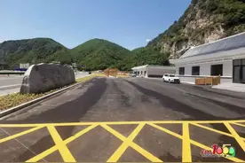 国道丹阿线和龙南坪至龙井白金改造升级，全线通车了图片