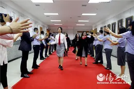 西安高新一中国际班2021届毕业典礼举行图片