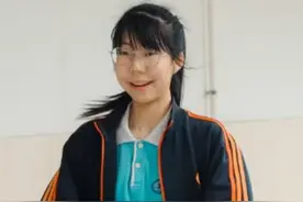 咬定目标不放松，爱逛漫展的文艺女孩圆梦清华图片