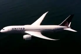 美国联合航空敲定300亿美元飞机订单图片