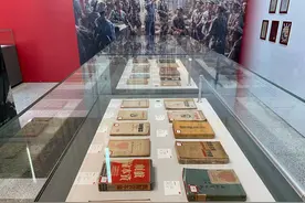 浙图党史书房揭牌，展出不少初版本、稀见本革命历史文献图片