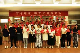 与特殊群体在一起，爱心企业家带队开展志愿服务活动图片