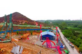 黄埔凤尾村旧村改造项目复建区主体工程开工图片