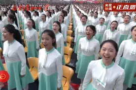 揭秘丨广场上3000人合唱“神同步”，靠的是14个分指挥图片
