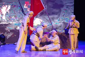 原创红色独幕话剧、沉浸式朗诵剧……大学生主创主演，庆祝中国共产党成立100周年图片